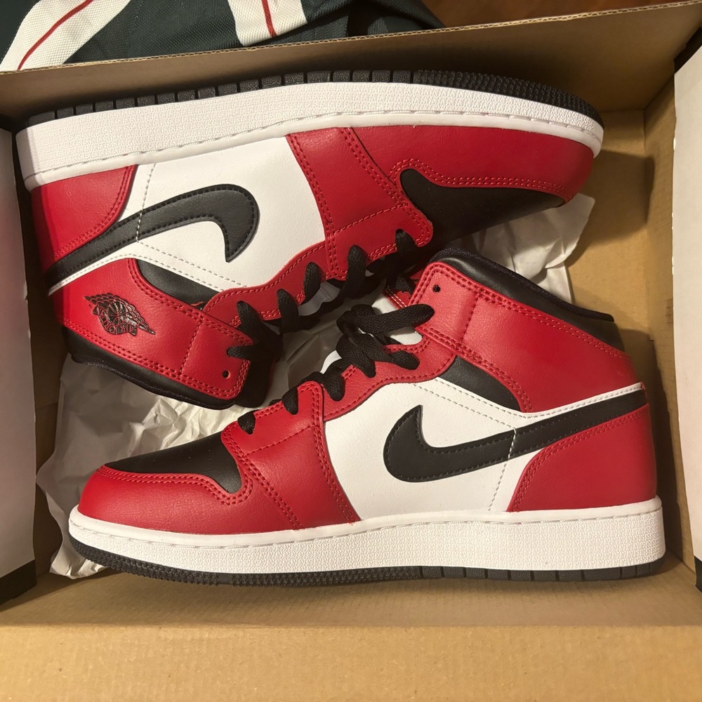 COPY - Chicago Black Toes 7Y